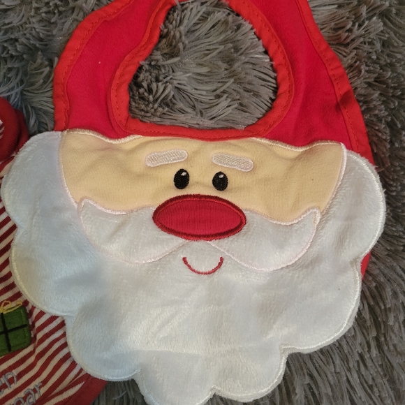Infant Santa Christmas Bibs. - Picture 4 of 5